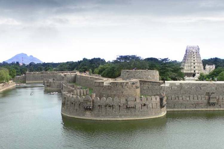 Vellore Fort in Vellore - Vellore Ads