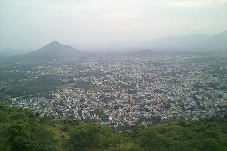 Vellore Fort in Vellore - Vellore Ads