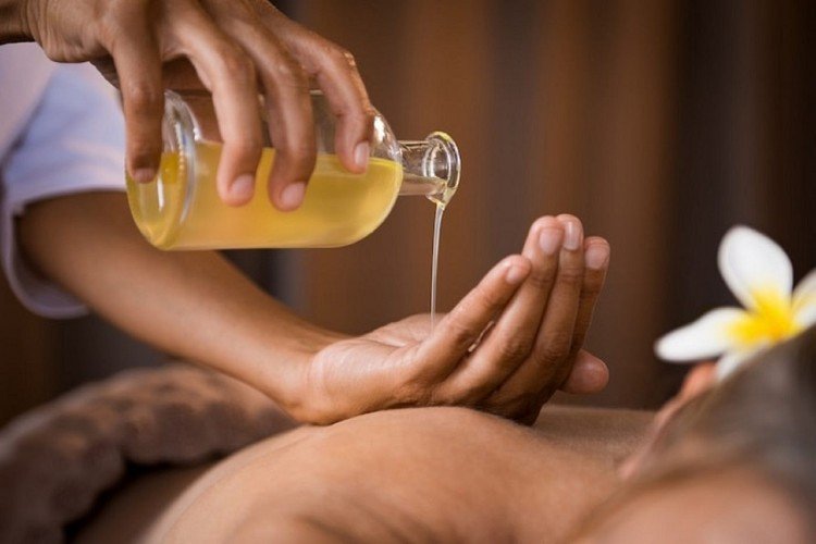 Extra Services Female To Male Body Massage In Thane in Vellore - Vellore Ads