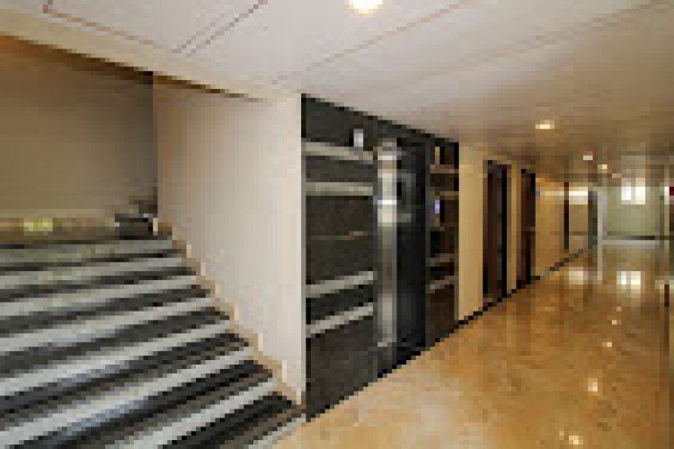 Golden Gateway ( Stay with Comfort ) in Vellore - Vellore Ads