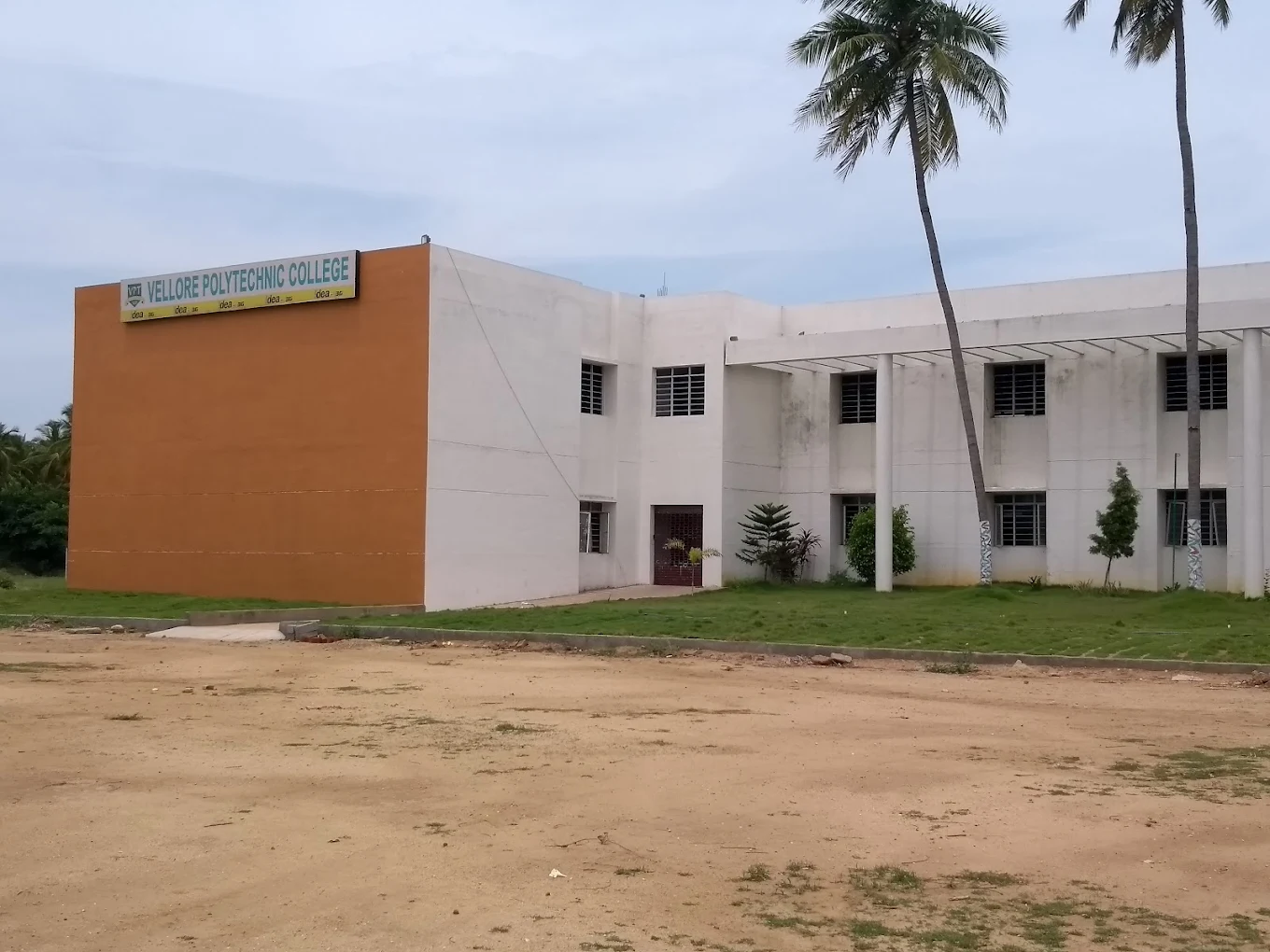 Vellore Polytechnic College Office in Vellore - Vellore Ads